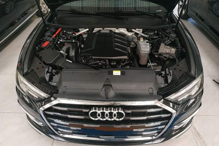 Used Audi A6L 2021 45 TFSI Prestige Dynamic Edition Engine Bay