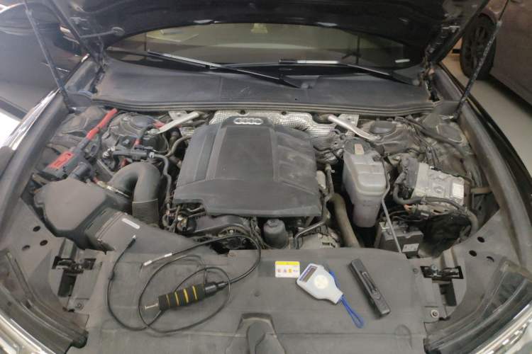Used Audi A6L 2021 45 TFSI Prestige Dynamic Edition Engine Bay