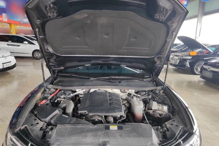 Used Audi A6L 2021 40 TFSI Luxury Dynamic Edition Engine Bay