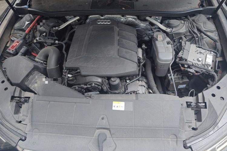 Used Audi A6L 2021 40 TFSI Luxury Dynamic Edition Engine Bay