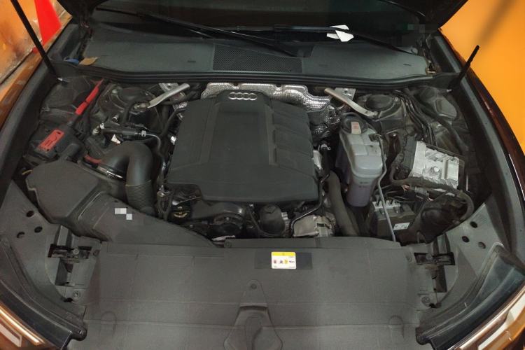 Used Audi A6L 2021 40 TFSI Luxury Dynamic Edition Engine Bay