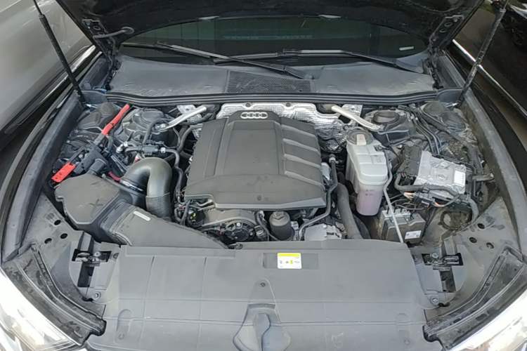 Used Audi A6L 2021 45 TFSI Prestige Dynamic Edition Engine Bay