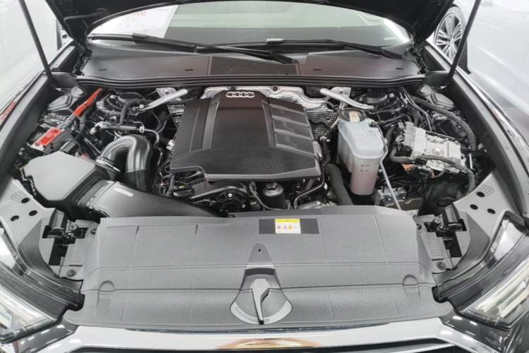 Used Audi A6L 2021 45 TFSI quattro Prestige Dynamic Edition Engine Bay