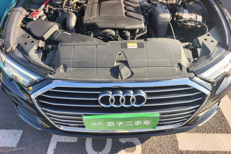 Used Audi A6L 2021 40 TFSI Luxury Dynamic Edition Engine Bay