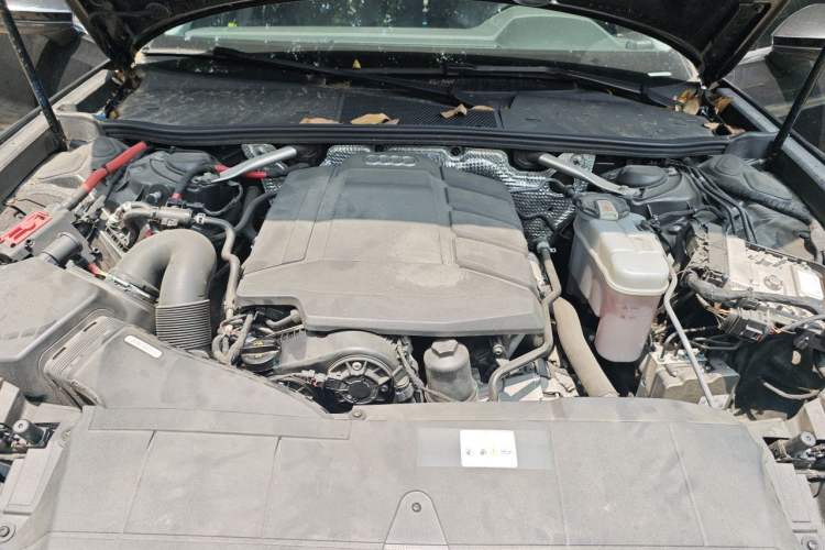 Used Audi A6L 2021 45 TFSI Prestige Elegant Edition Engine Bay