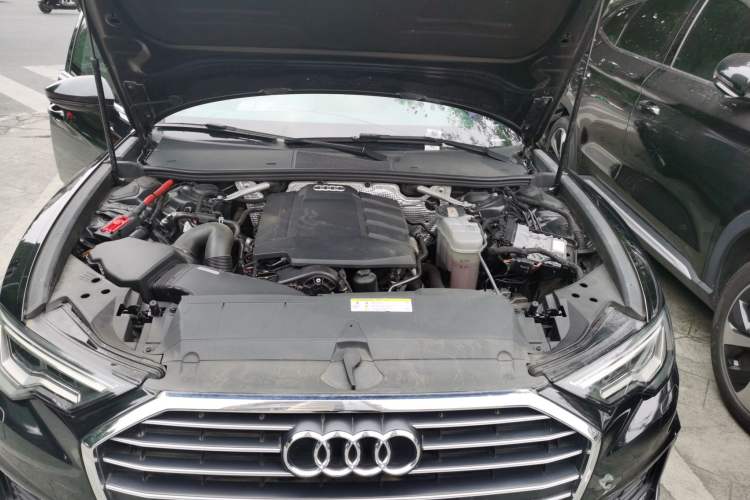 Used Audi A6L 2021 40 TFSI Luxury Dynamic Edition Engine Bay