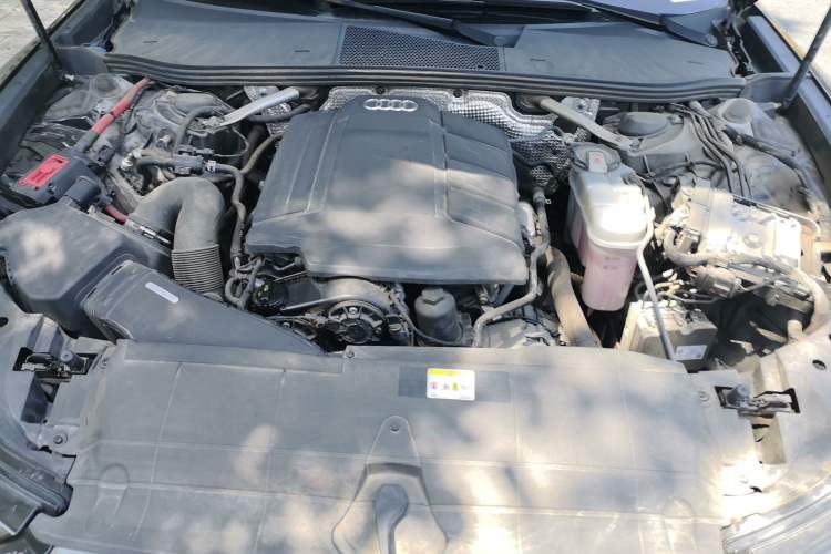 Used Audi A6L 2021 45 TFSI Prestige Dynamic Edition Engine Bay