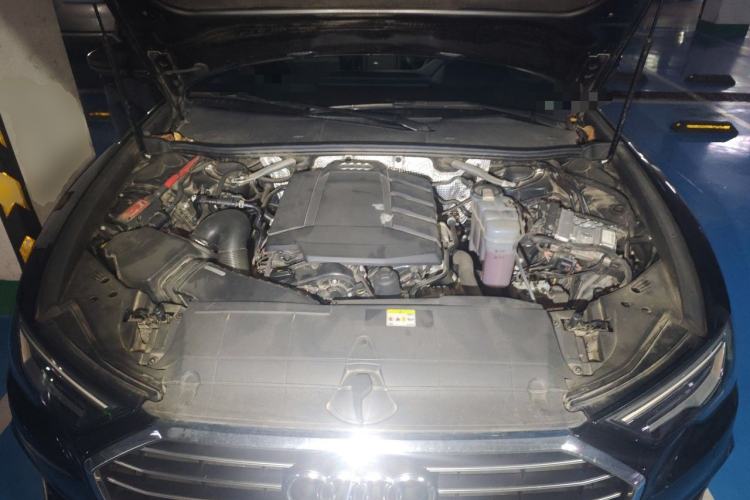 Used Audi A6L 2021 40 TFSI Luxury Dynamic Edition Engine Bay