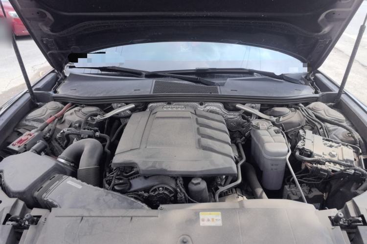 Used Audi A6L 2021 40 TFSI Luxury Dynamic Edition Engine Bay