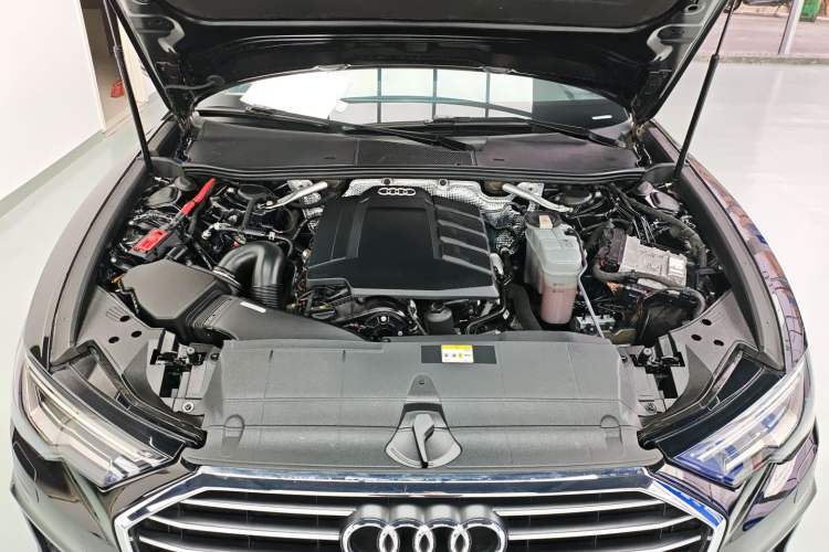 Used Audi A6L 2021 45 TFSI Prestige Dynamic Edition Engine Bay