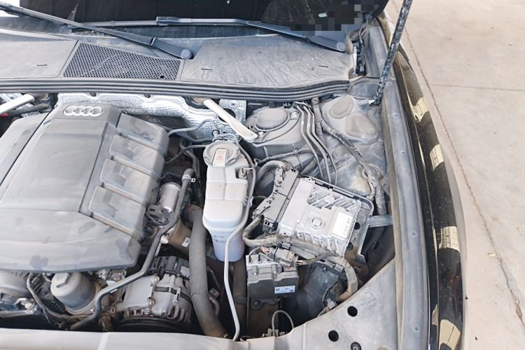 Used Audi A6L 2021 40 TFSI Luxury Prestige Edition Engine Bay Left