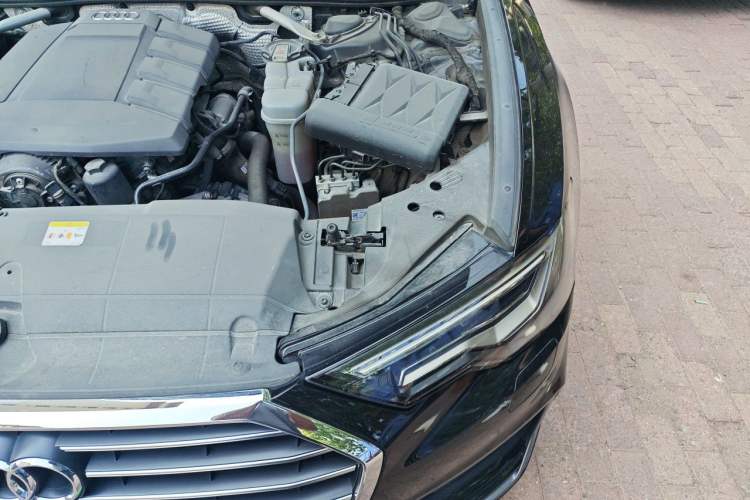 Used Audi A6L 2021 45 TFSI quattro Prestige Dynamic Edition Engine Bay Left