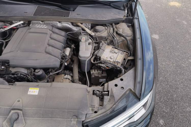 Used Audi A6L 2021 45 TFSI Prestige Elegant Edition Engine Bay Left