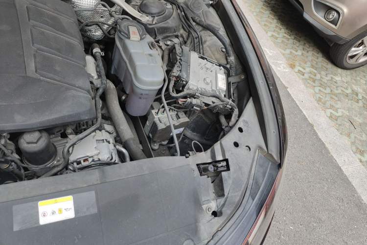 Used Audi A6L 2021 45 TFSI Prestige Dynamic Edition Engine Bay Left