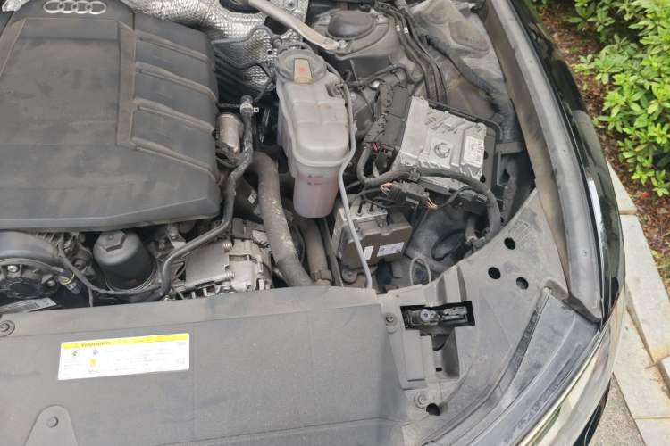Used Audi A6L 2021 45 TFSI Prestige Dynamic Edition Engine Bay Left