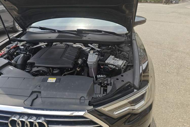 Used Audi A6L 2021 40 TFSI Luxury Prestige Edition Engine Bay Left