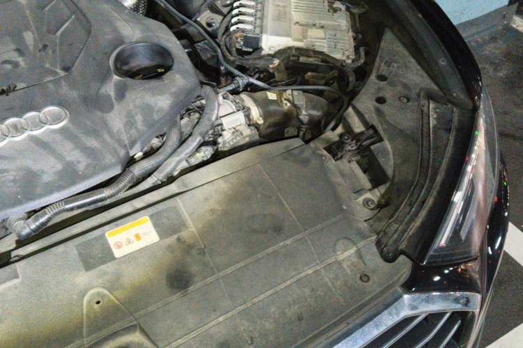 Used Audi A6L 2021 55 TFSI quattro Prestige Dynamic Edition Engine Bay Left