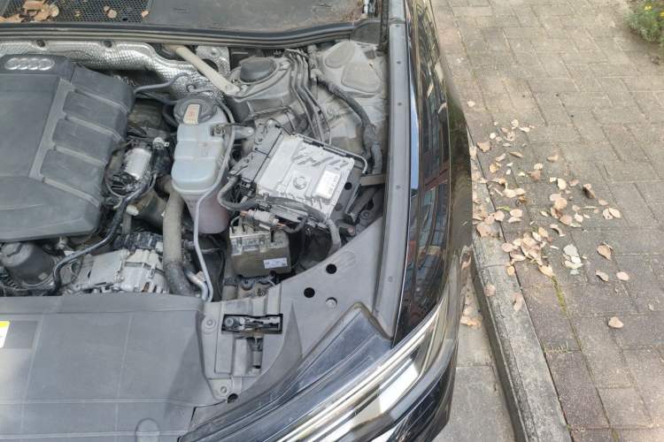 Used Audi A6L 2021 45 TFSI Prestige Dynamic Edition Engine Bay Left