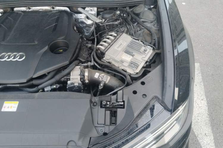 Used Audi A6L 2021 55 TFSI quattro Prestige Dynamic Edition Engine Bay Left
