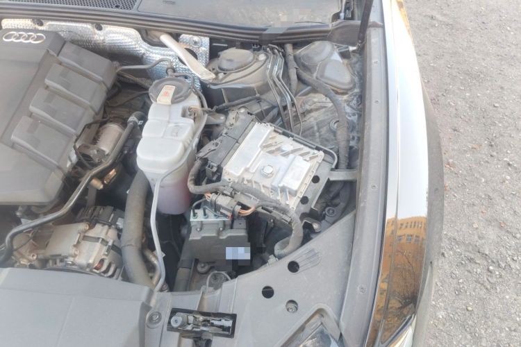 Used Audi A6L 2021 45 TFSI Prestige Dynamic Edition Engine Bay Left