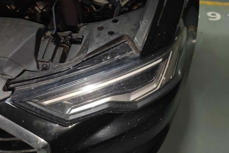 Used Audi A6L 2021 40 TFSI Luxury Prestige Edition Engine Bay Left