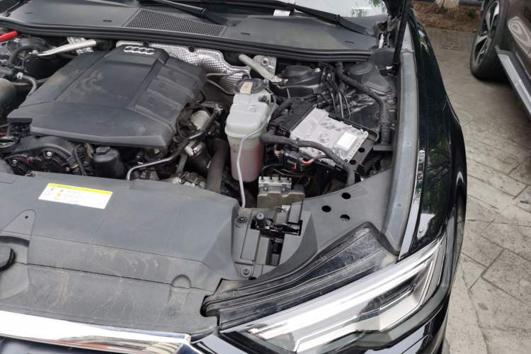 Used Audi A6L 2021 40 TFSI Luxury Dynamic Edition Engine Bay Left