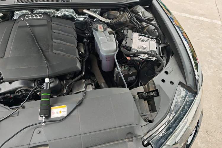 Used Audi A6L 2021 40 TFSI Luxury Prestige Edition Engine Bay Left