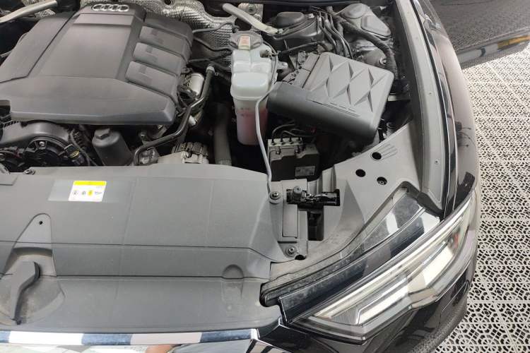 Used Audi A6L 2021 45 TFSI quattro Prestige Dynamic Edition Engine Bay Left