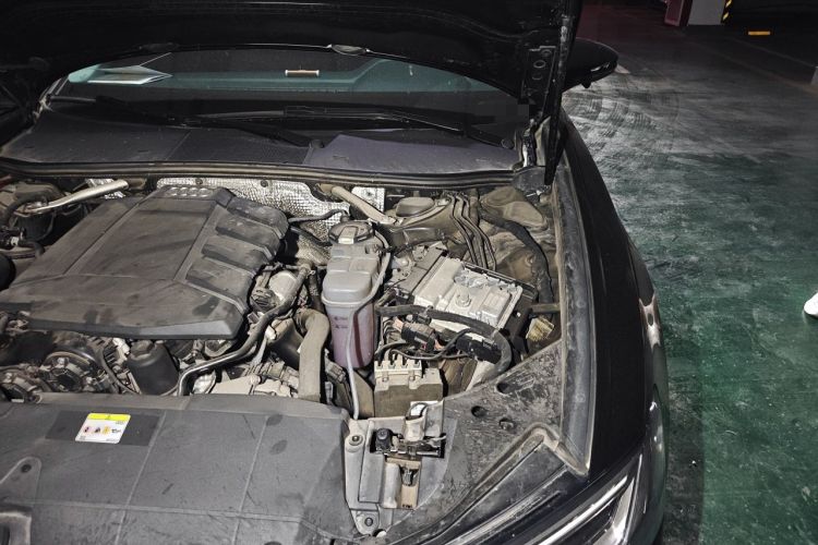 Used Audi A6L 2021 45 TFSI Prestige Elegant Edition Engine Bay Left