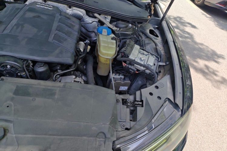 Used Audi A6L 2021 45 TFSI quattro Prestige Elegant Edition Engine Bay Left