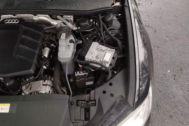 Used Audi A6L 2021 45 TFSI quattro Prestige Dynamic Edition Engine Bay Left