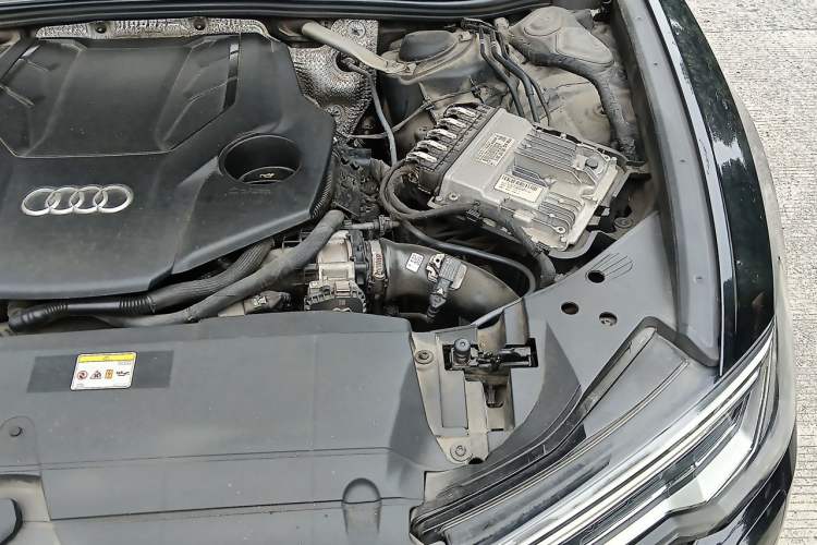 Used Audi A6L 2021 55 TFSI quattro Prestige Edition Engine Bay Left