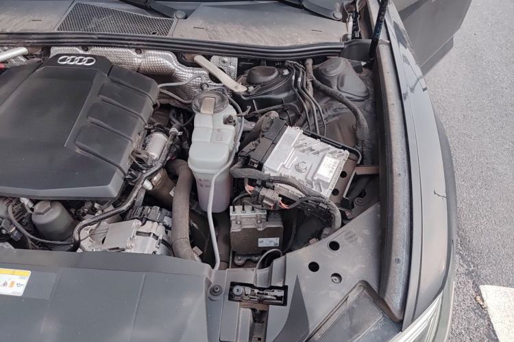 Used Audi A6L 2021 45 TFSI Prestige Dynamic Edition Engine Bay Left