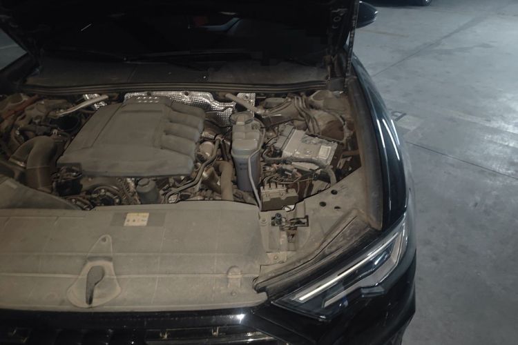 Used Audi A6L 2021 40 TFSI Luxury Dynamic Edition Engine Bay Left