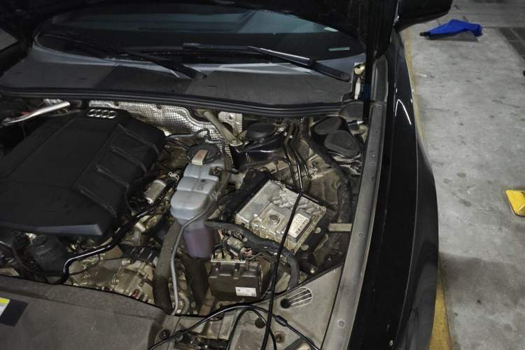 Used Audi A6L 2021 45 TFSI Prestige Dynamic Edition Engine Bay Left