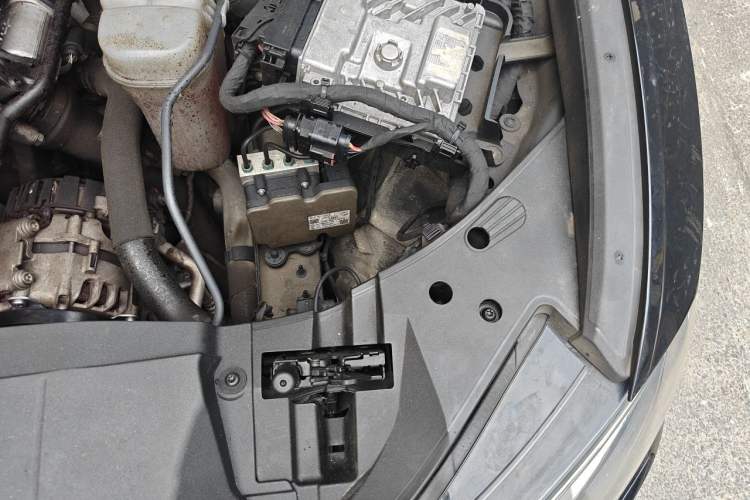 Used Audi A6L 2021 45 TFSI Prestige Dynamic Edition Engine Bay Left