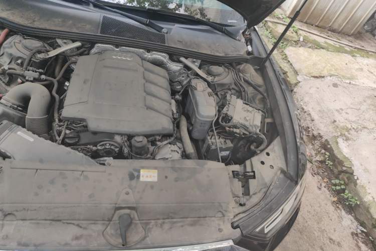 Used Audi A6L 2021 40 TFSI Luxury Prestige Edition Engine Bay Left