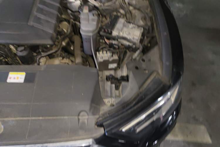 Used Audi A6L 2021 45 TFSI Prestige Dynamic Edition Engine Bay Left