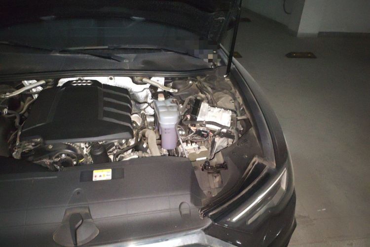 Used Audi A6L 2021 40 TFSI Luxury Dynamic Edition Engine Bay Left