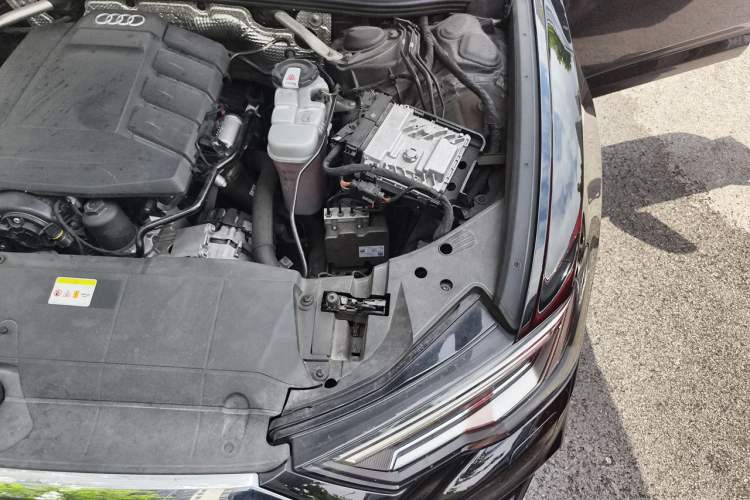 Used Audi A6L 2021 45 TFSI Prestige Dynamic Edition Engine Bay Left