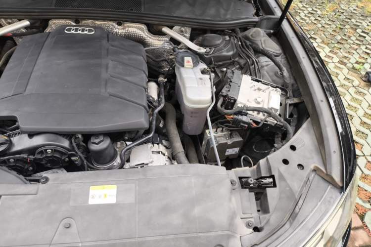 Used Audi A6L 2021 45 TFSI Prestige Dynamic Edition Engine Bay Left