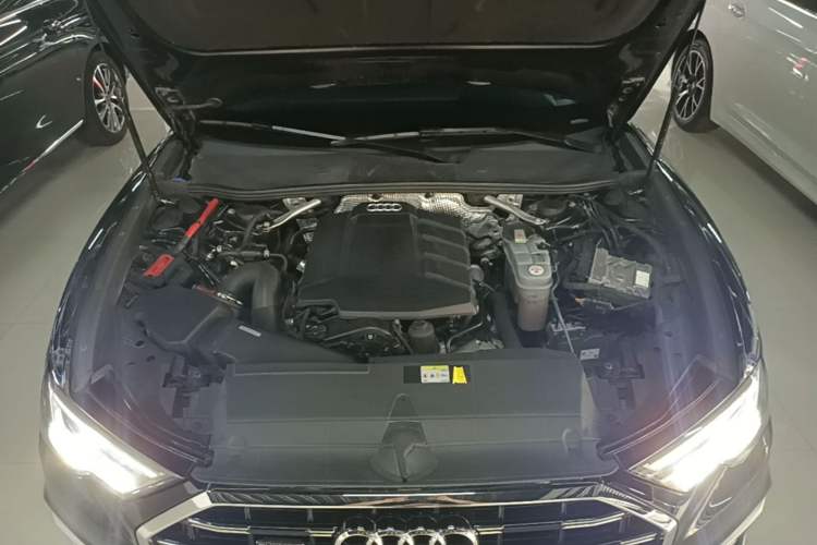 Used Audi A6L 2021 45 TFSI Prestige Dynamic Edition Engine Bay