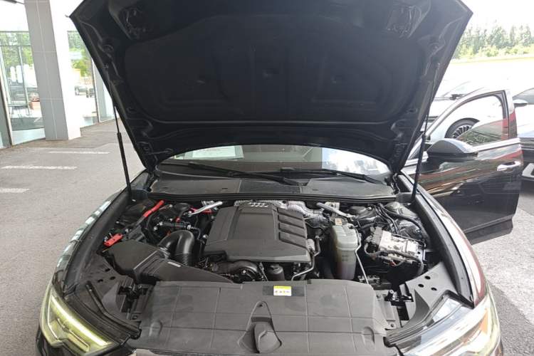 Used Audi A6L 2021 45 TFSI quattro Prestige Elegant Edition Engine Bay