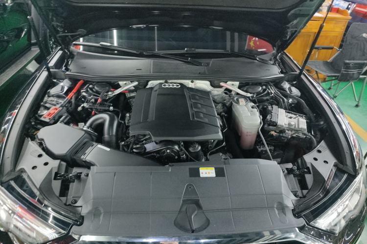 Used Audi A6L 2021 45 TFSI Prestige Dynamic Edition Engine Bay