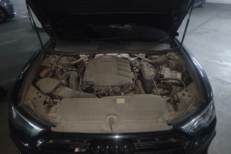 Used Audi A6L 2021 40 TFSI Luxury Dynamic Edition Engine Bay