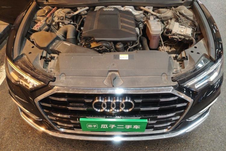 Used Audi A6L 2021 40 TFSI Luxury Dynamic Edition Engine Bay