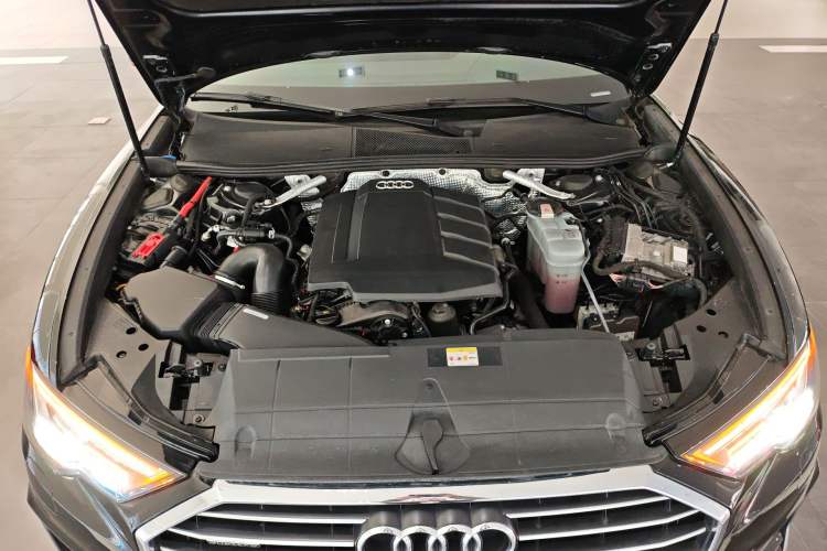 Used Audi A6L 2021 45 TFSI Prestige Dynamic Edition Engine Bay
