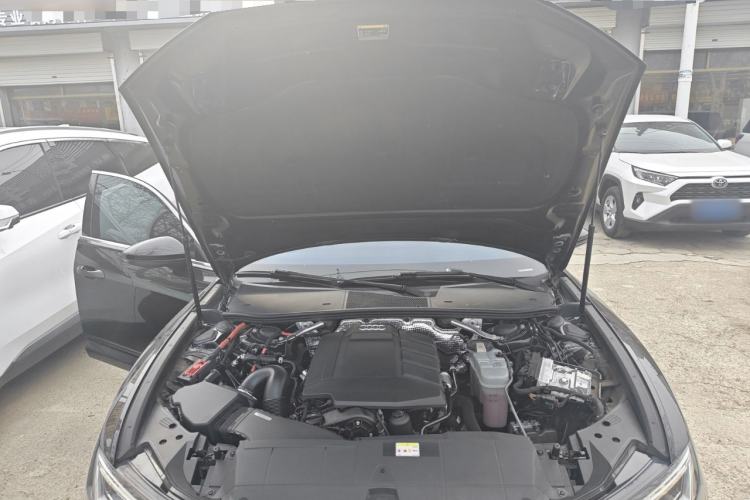 Used Audi A6L 2021 45 TFSI Prestige Dynamic Edition Engine Bay