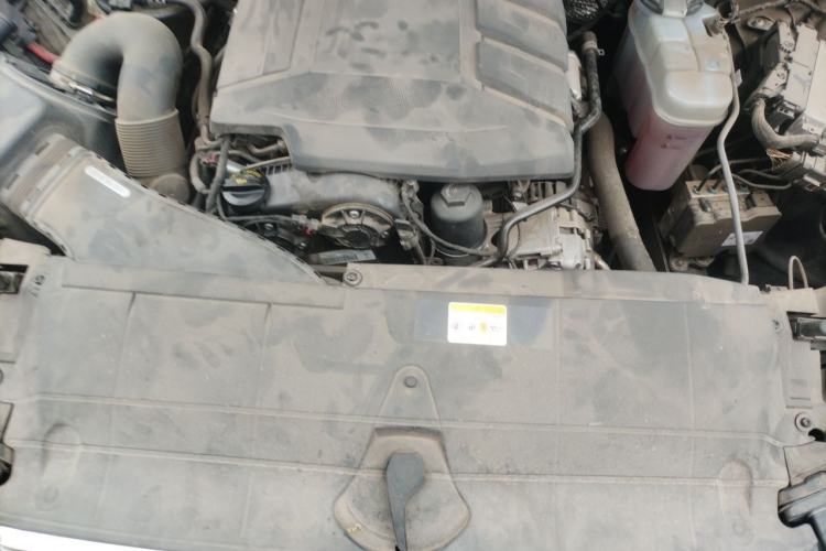Used Audi A6L 2021 40 TFSI Luxury Dynamic Edition Engine Bay