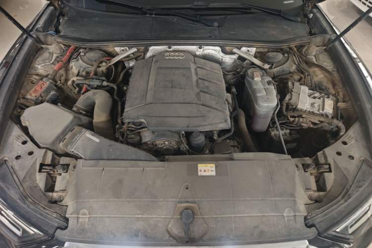 Used Audi A6L 2021 45 TFSI Prestige Dynamic Edition Engine Bay